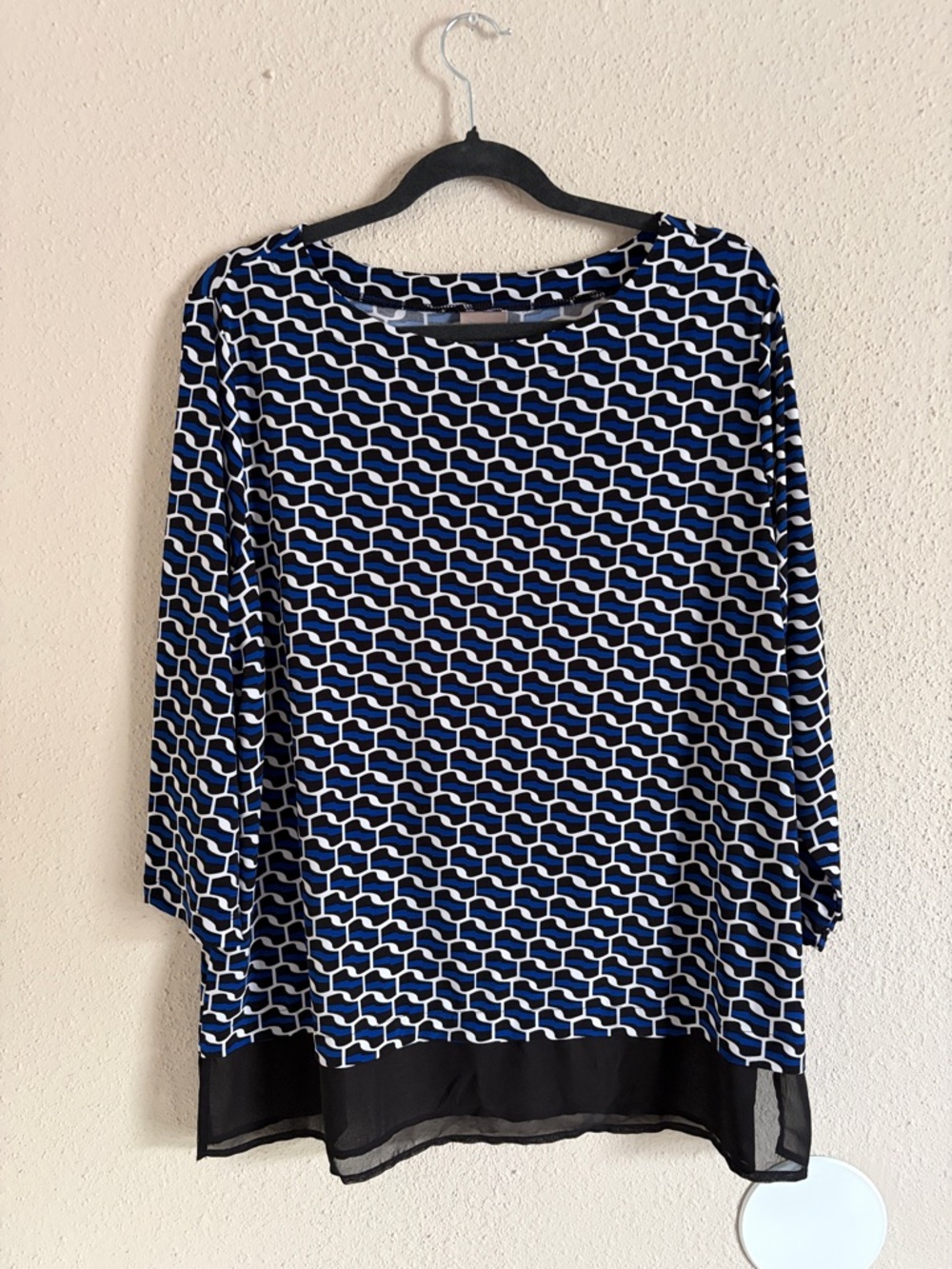 Chico's Blue and White Geometric Long Sleeve Top with Sheer Hem